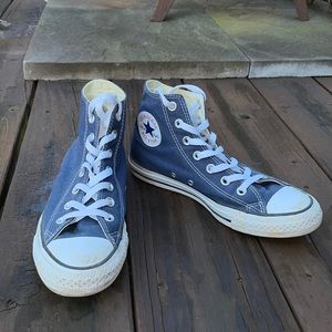 High-top Converse